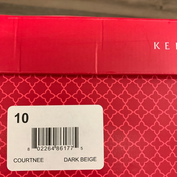 Kelly & Katie Courtnee Beige Heeled Sandals Size 10 - Picture 12 of 13